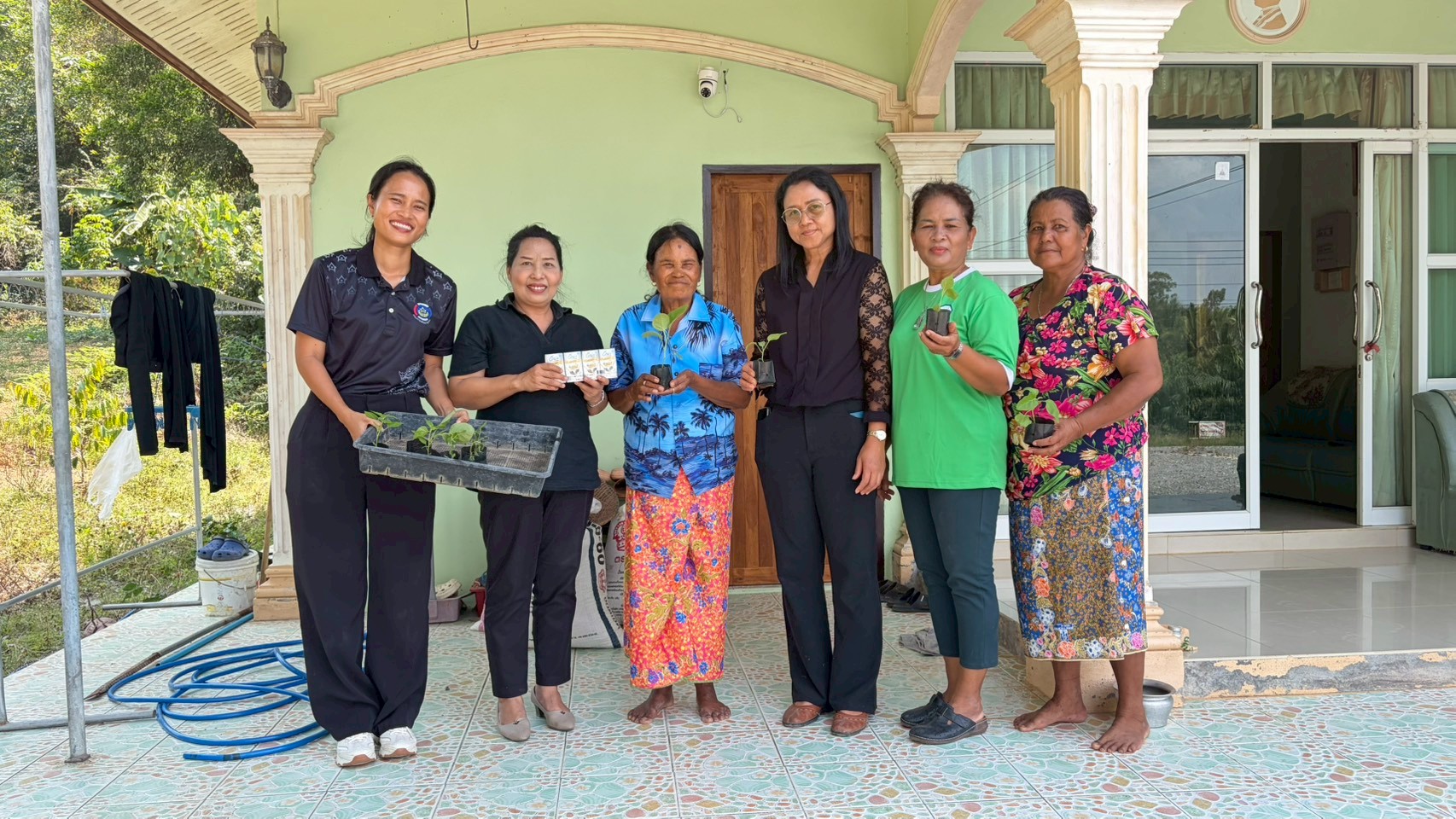 พช.จุฬาภรณ์ : ส่งเสริมการปลูกผักสร้างความมั่นคงทางอาหาร