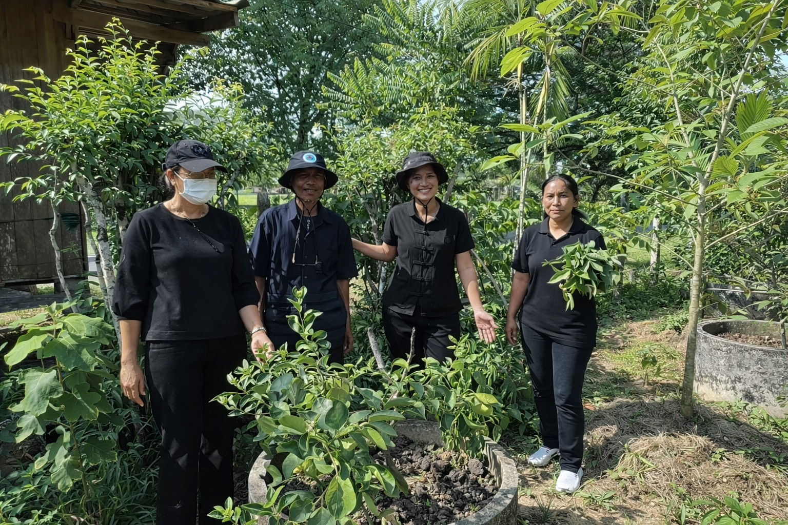 พช.จุฬาภรณ์ : ขับเคลื่อนกิจกรรมส่งเสริมครัวเรือนมีรายได้น้อย น้อมนำหลักปรัชญาเศรษฐกิจพอเพียงสู่การดำเนินชีวิต